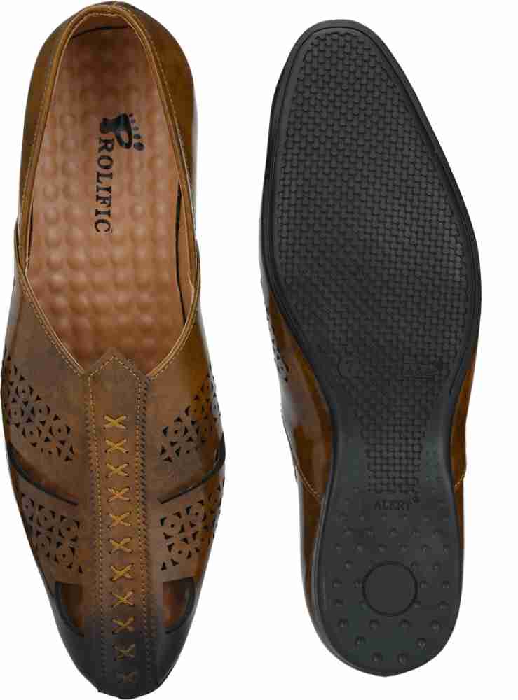 Prolific chappal best sale