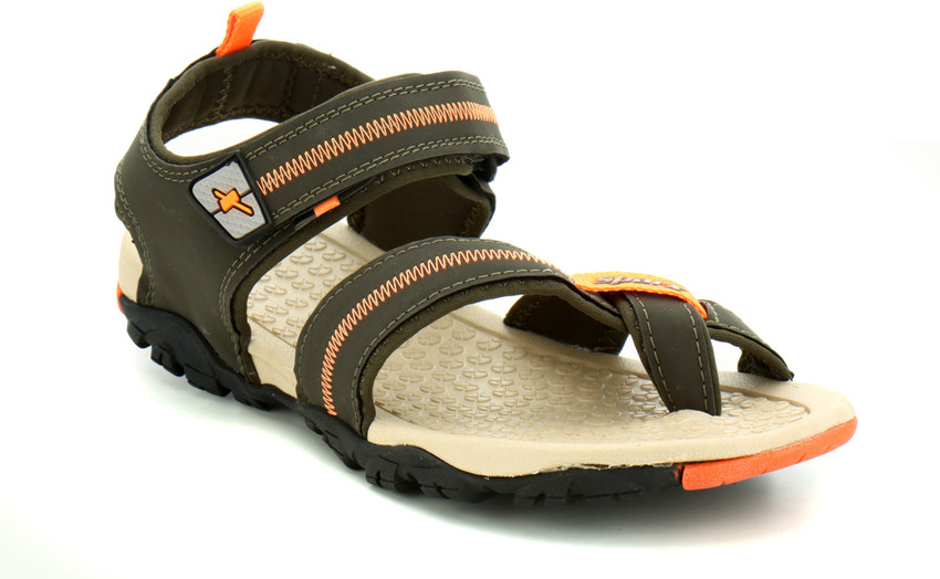 Flipkart sparx belt slippers online
