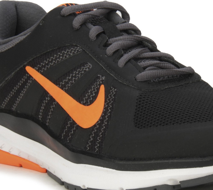 nike black dart 12 msl