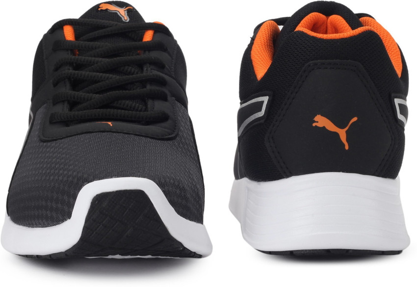 Puma kor on sale sneakers black orange