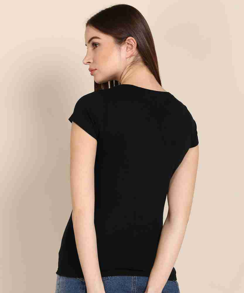 Pepe in T-Shirt at Women Round T-Shirt Round Printed Best Online Pepe Women Prices - Jeans Neck Black Neck India Black Jeans Printed Buy