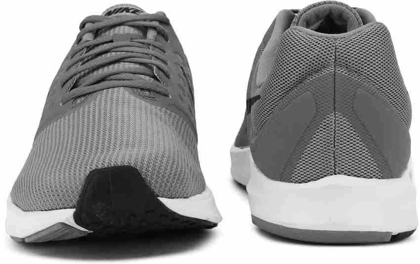 Nike downshifter 7 hotsell vs pegasus 33