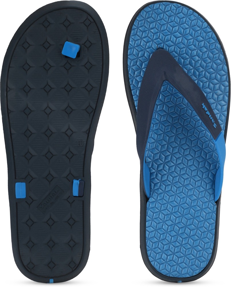 Bata blue 2025 flip flops