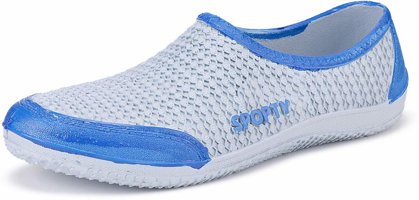 Batra shoes sale