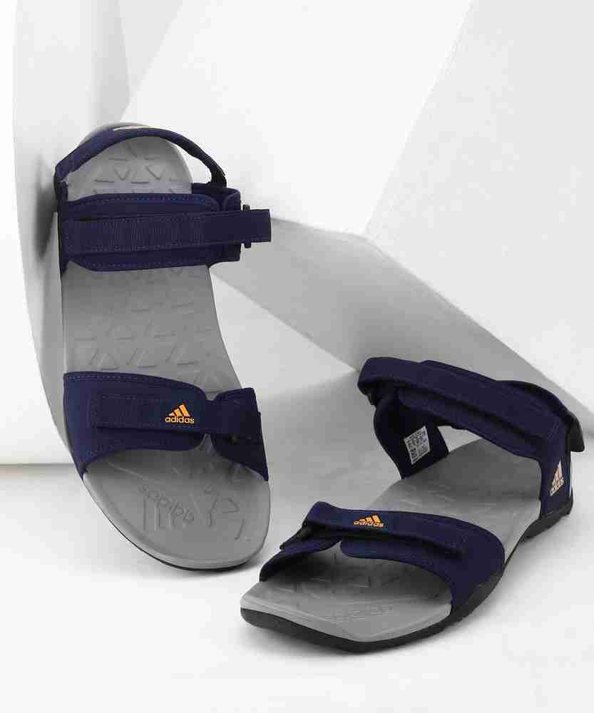Adidas hoist hotsell sandals
