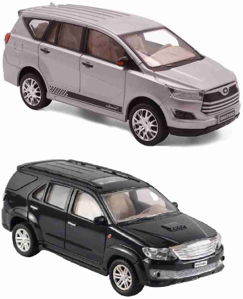 Diecast innova crysta sale