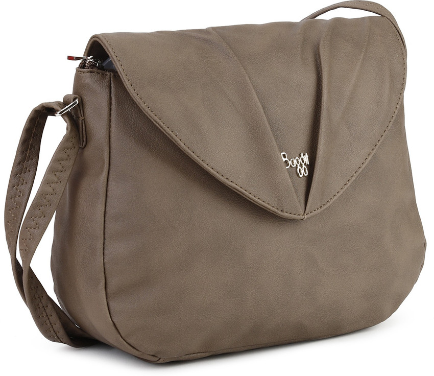 Baggit sling bag on flipkart store