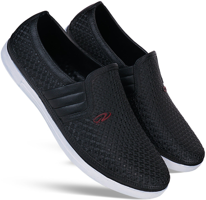 Rainy shoes hot sale for mens flipkart