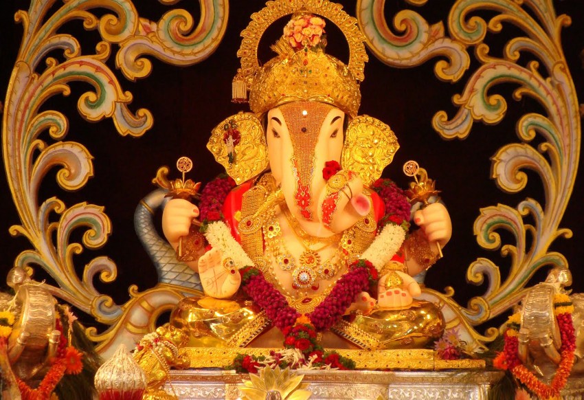 wallpics®Ganpati Bappa Wallpapers Glossy Photo Paper Poster For Living  Room,Bedroom,Office,Kids Room,Hall (13X19) : Amazon.in: Home & Kitchen