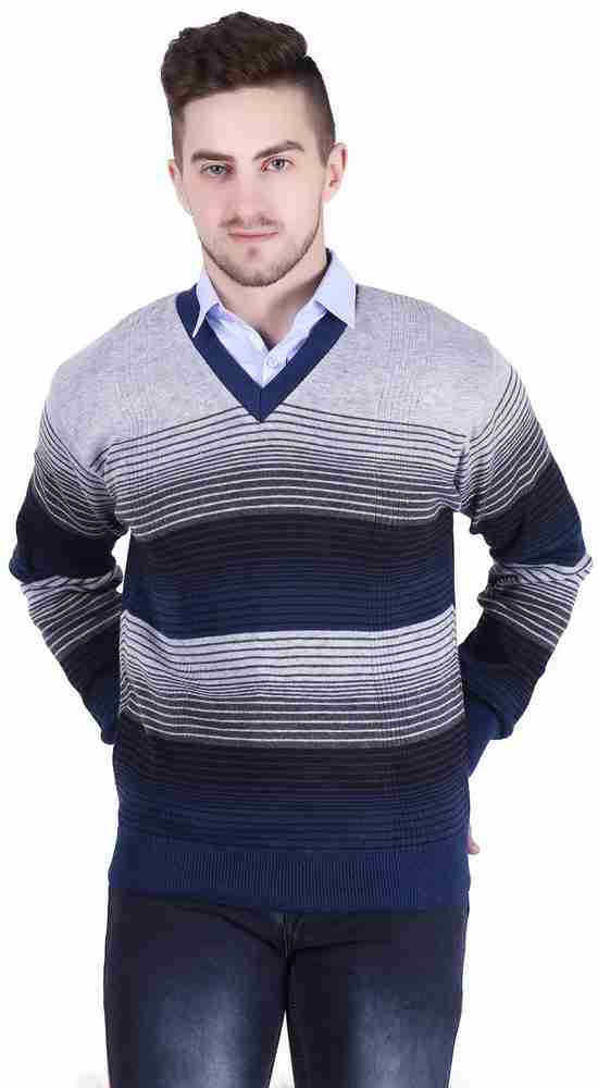 Grey sweater with black stars cheap