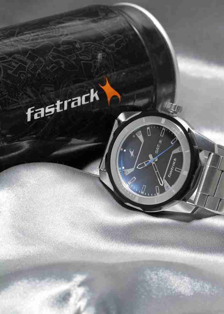 Fastrack 3166KM01 EDM Analog Watch For Men