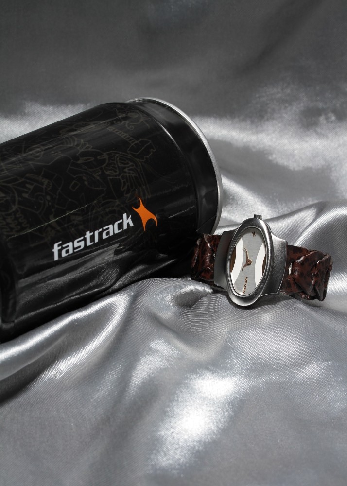 Fastrack urban kitsch outlet analog watch