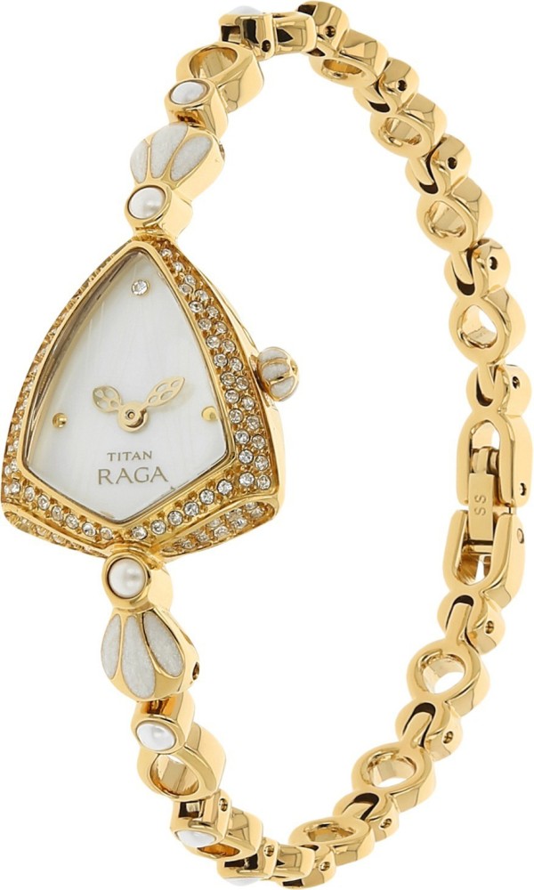 Titan Raga Analog Watch For Women Buy Titan Raga Analog Watch For Women NH9811YM01 Online at Best Prices in India Flipkart