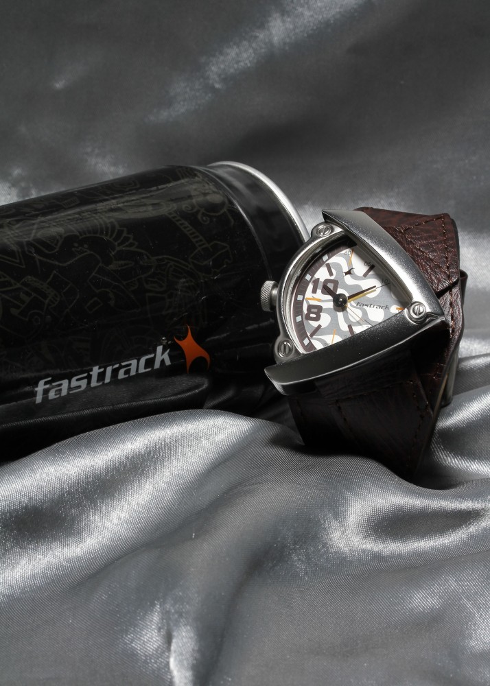 Fastrack bikers shop watch black