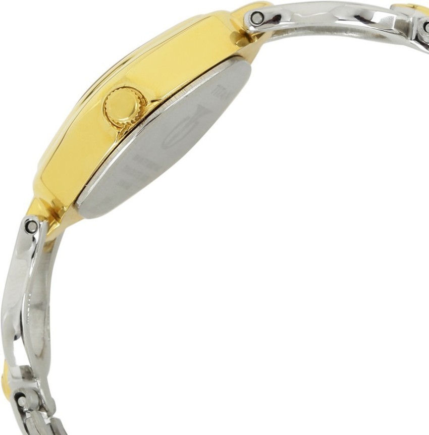 Titan Karishma refresher Analog Watch For Women Buy Titan