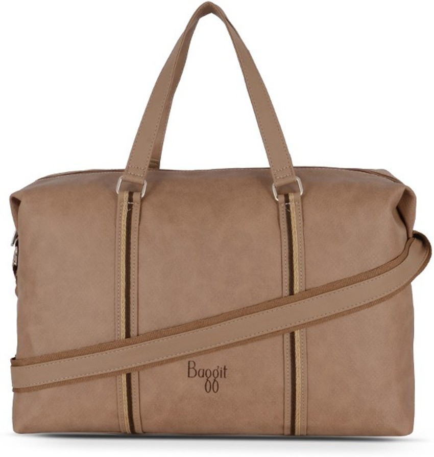 Baggit Duffel Hand Messenger Bag Beige Color Duffel Without Wheels