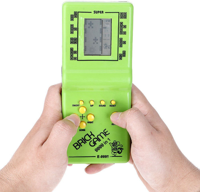 kluzie Hand Held gaming console Battery Operated Brick Video Game