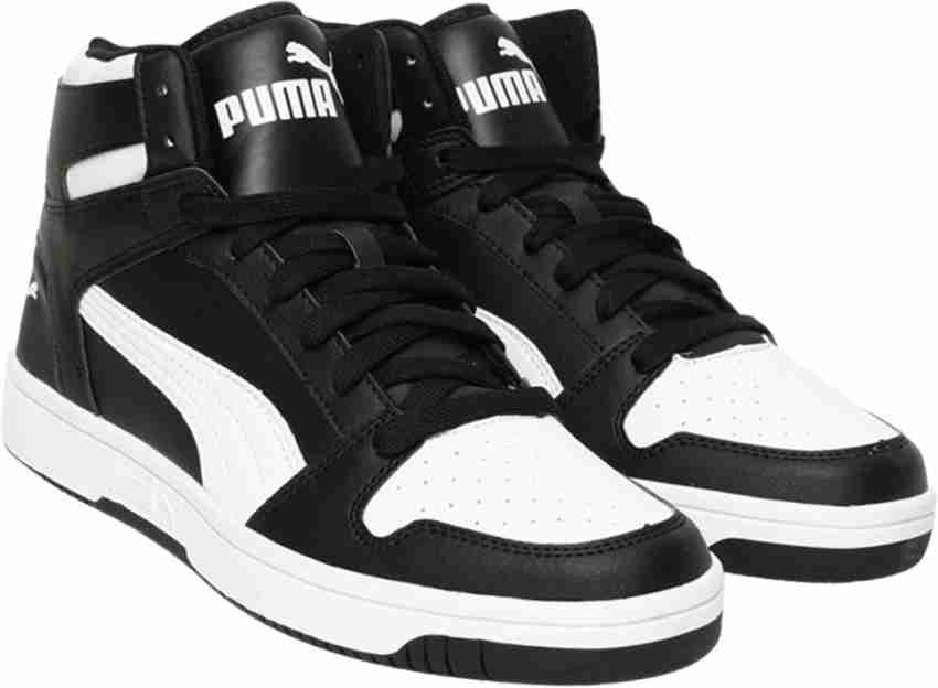 Puma on sale black white