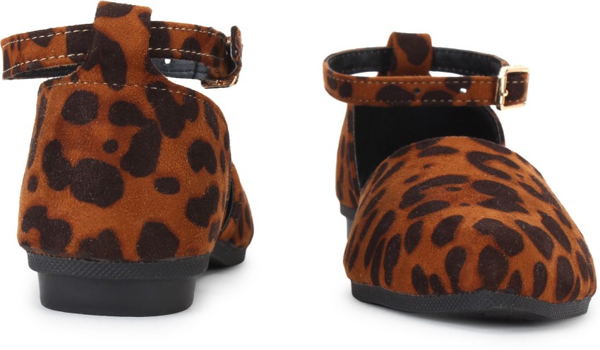 Leopard t strap discount sandals