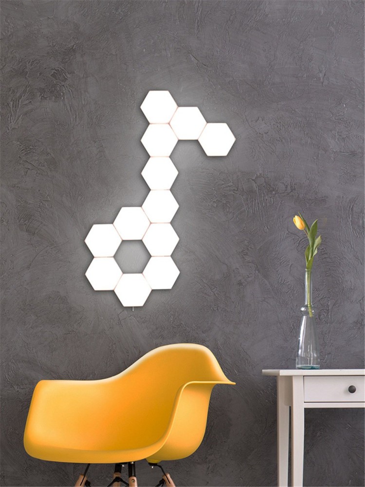 Zipped honeycomb store touch light