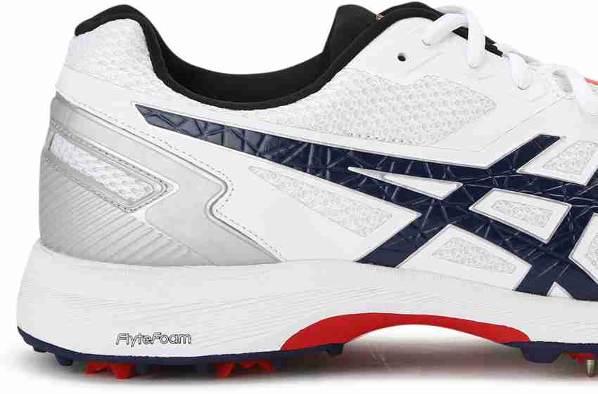 Asics 300 not out cricket deals shoes