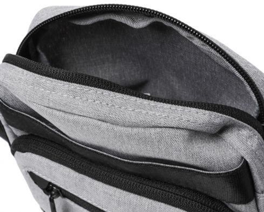 Aggregate more than 69 under armour sling bag latest in.duhocakina