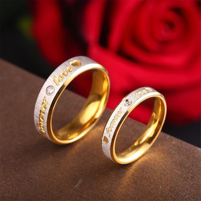 Love couple store rings gold