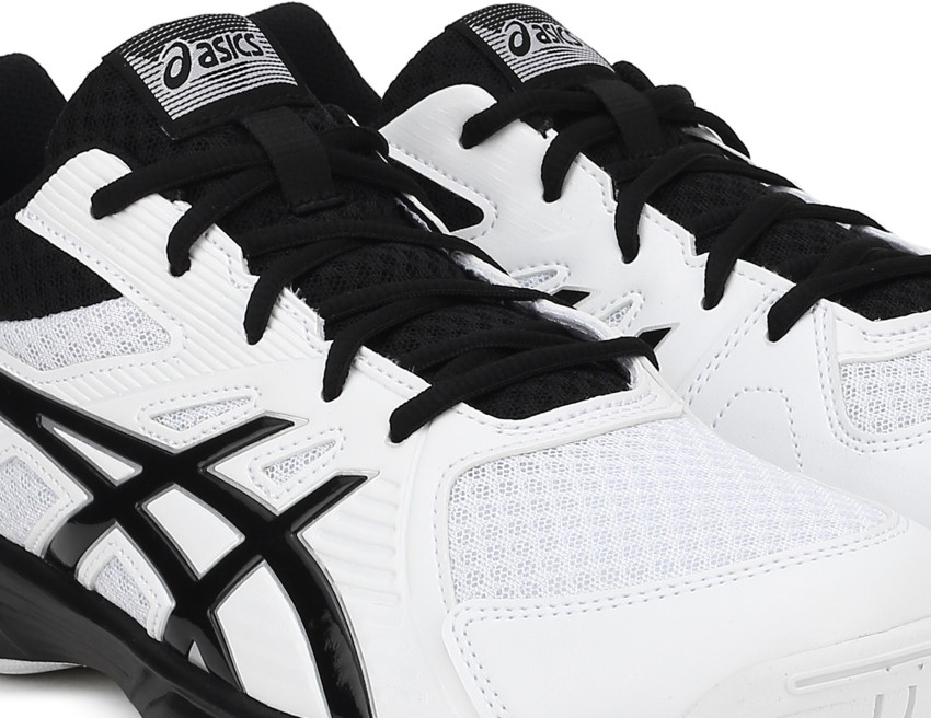 Upcourt 3 clearance asics