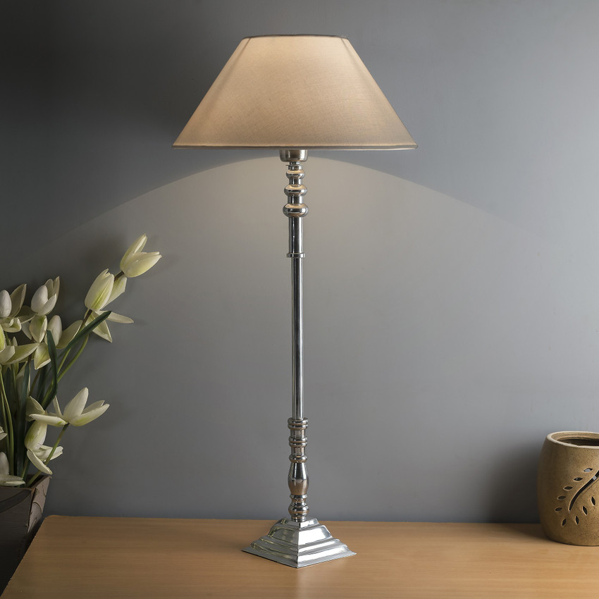 Chrome shop buffet table