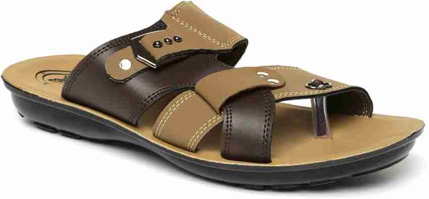 Paragon 2025 leather chappal