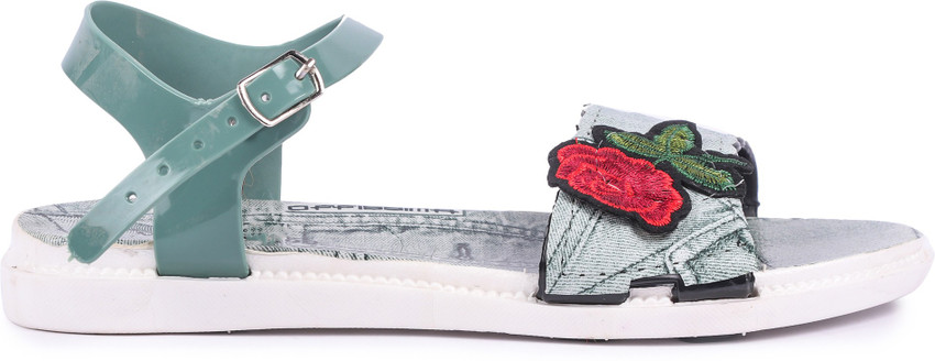 Sandal girl flipkart shop