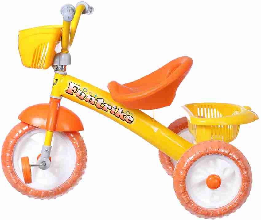 Tricycle seat clearance with backrest