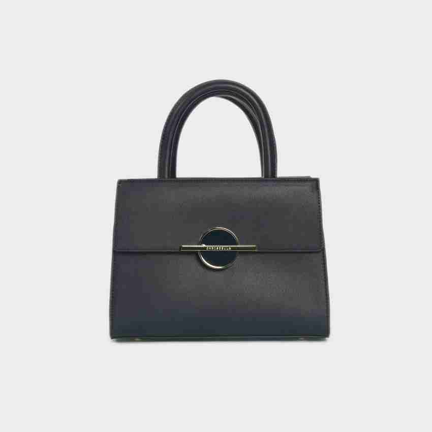 want.now.  Navy blue handbags, Gucci vintage bag, Gucci handbags