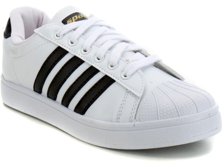 Sparx sneakers hotsell shoes flipkart