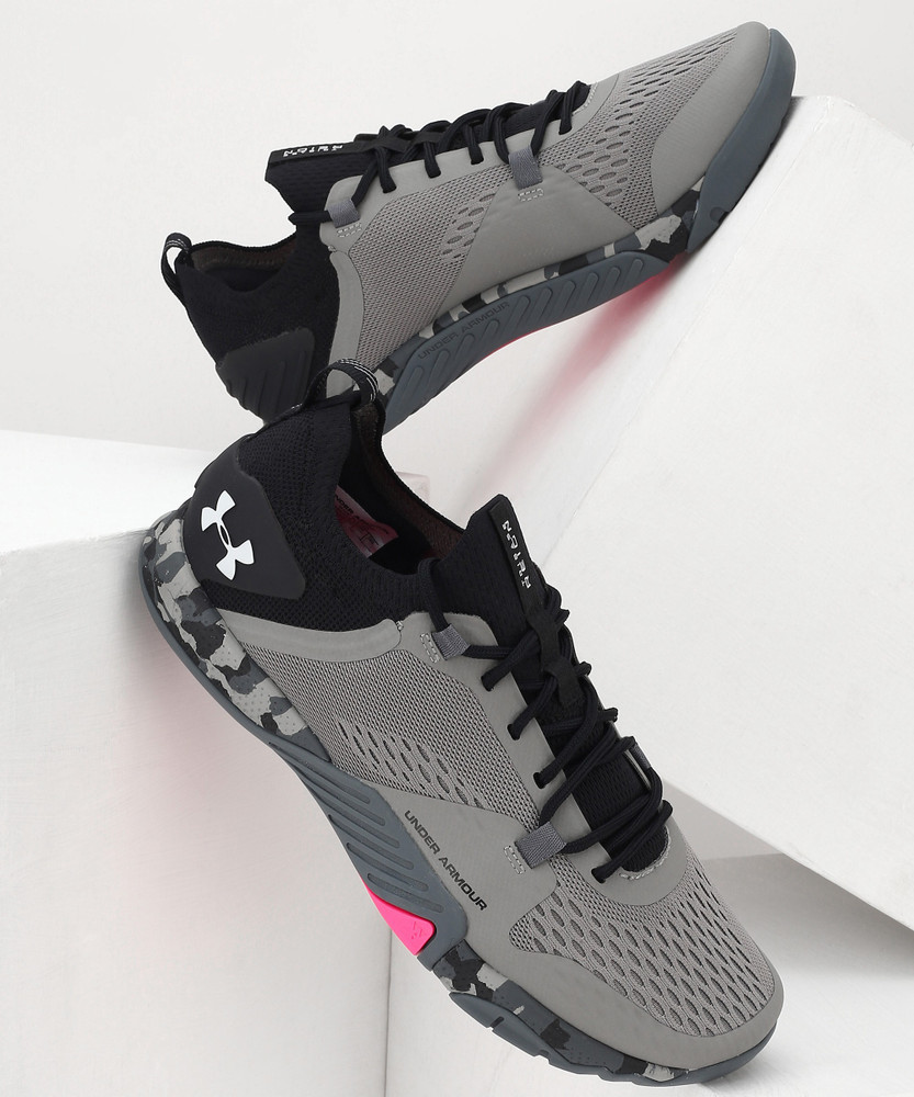 Under armor reign hotsell 2