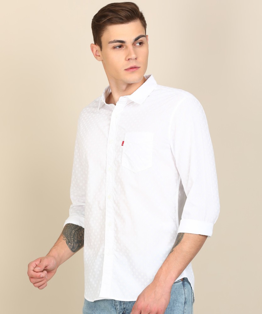 Levi 2025 white top