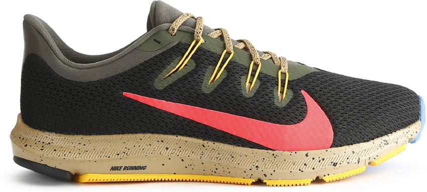 Nike quest 2 se crimson shop