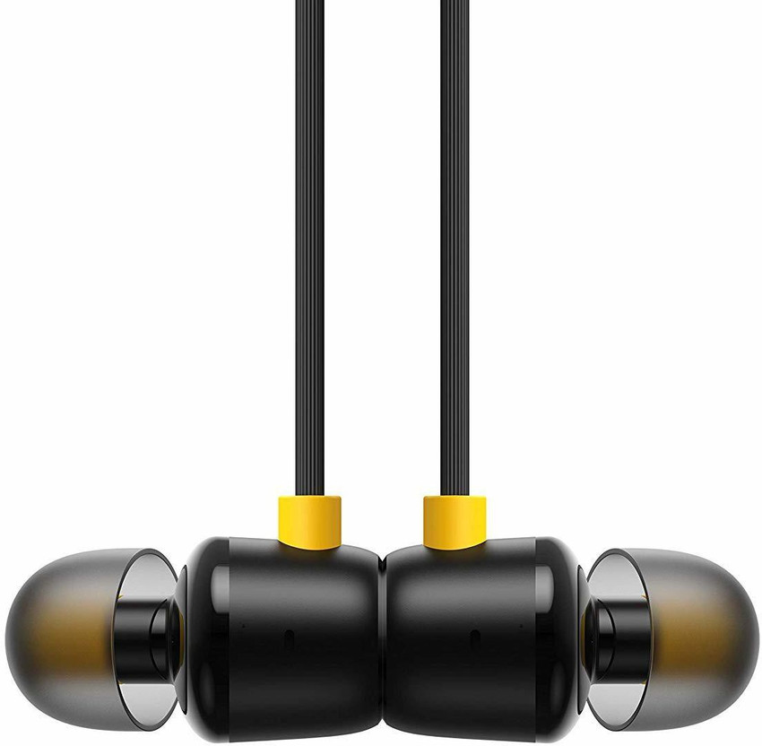 Realme thunderous bass hits store