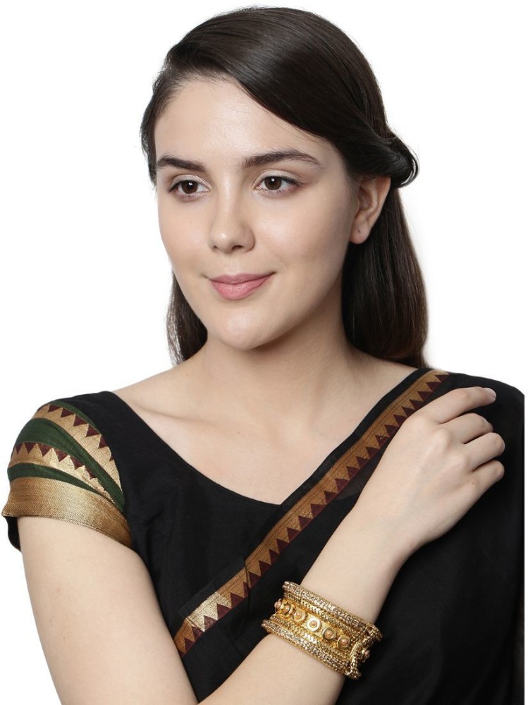 Anika clearance bracelet flipkart