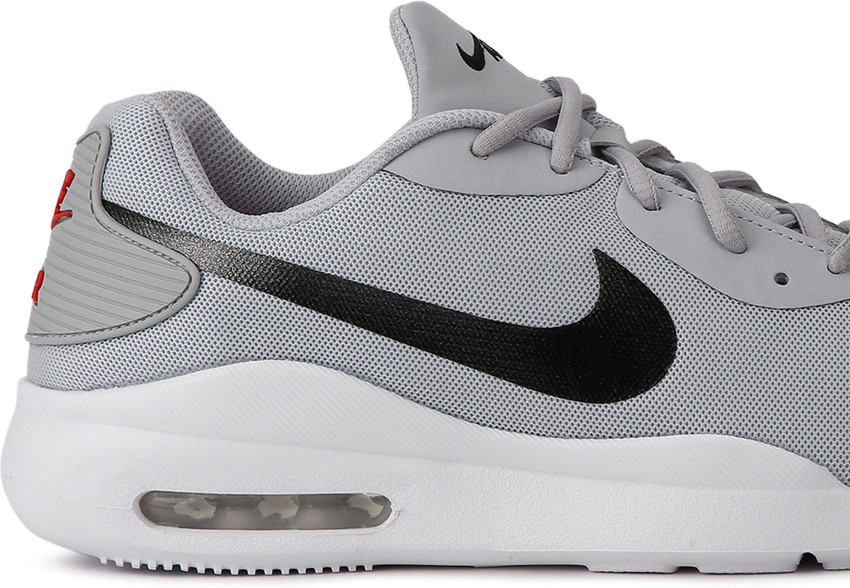 nike men air max oketo