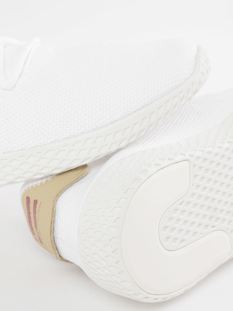 Adidas pharrell deals williams flipkart