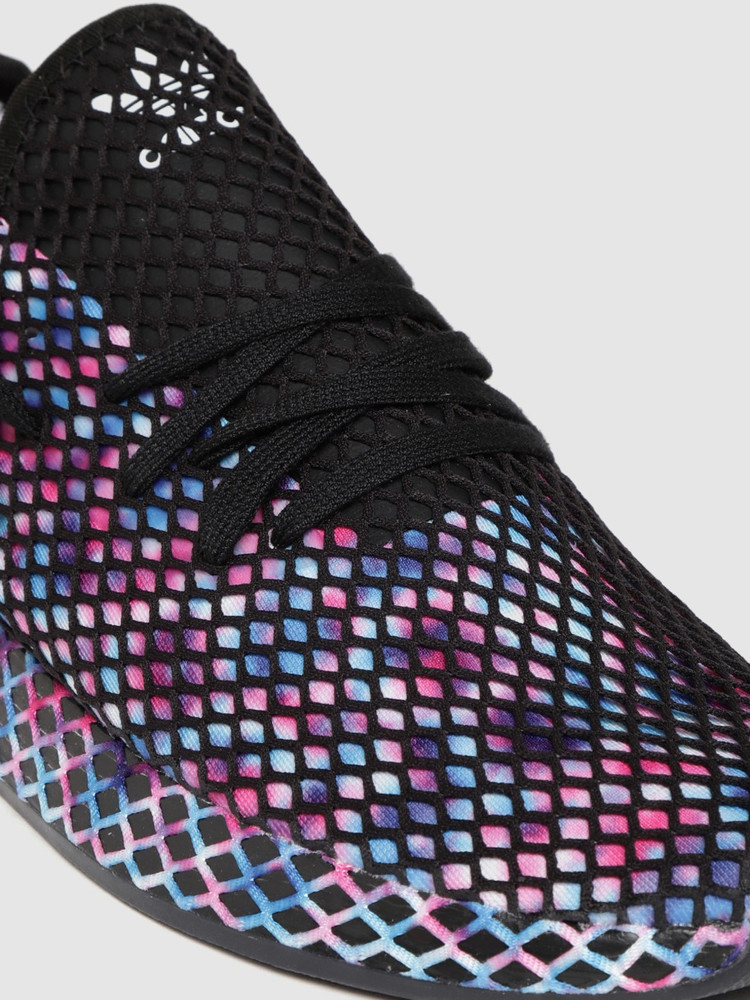Black and pink deerupt sales