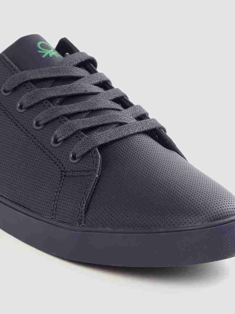 Ucb new arrivals black sneakers