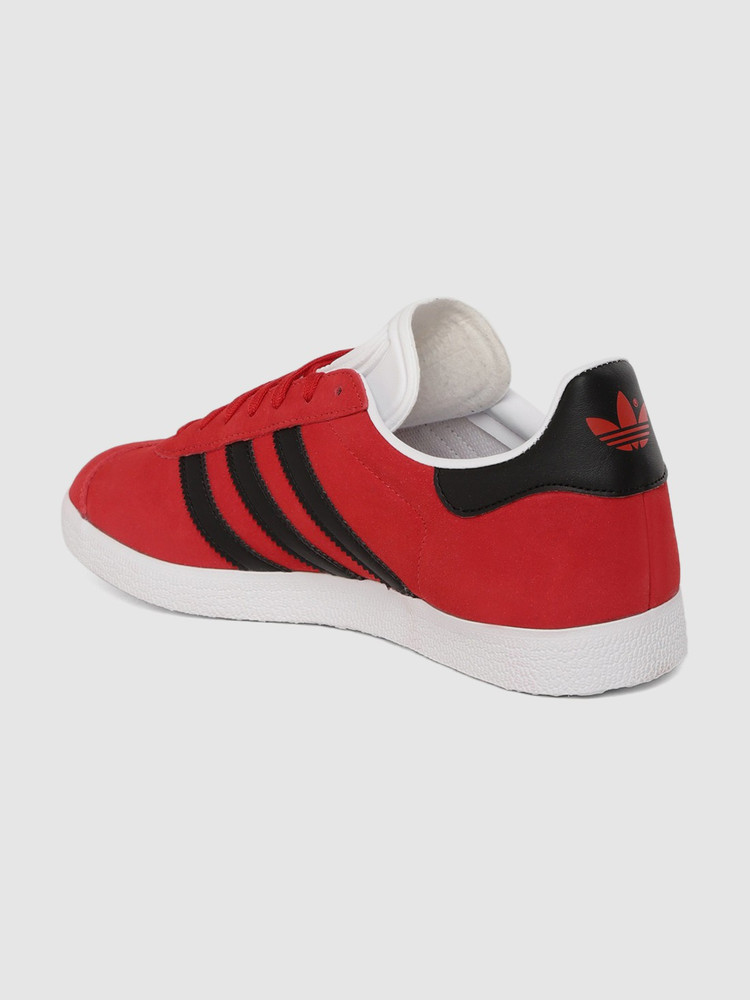 ADIDAS ORIGINALS Men Red Solid Gazelle Suede Sneakers Sneakers For