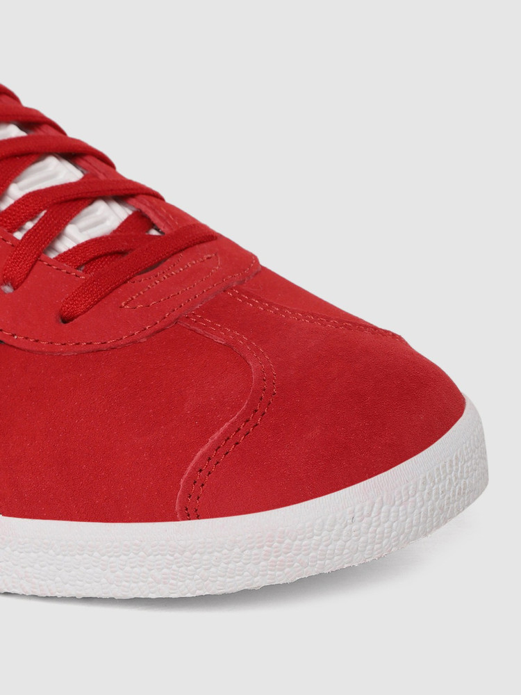 Gazelle stitch and turn red on sale