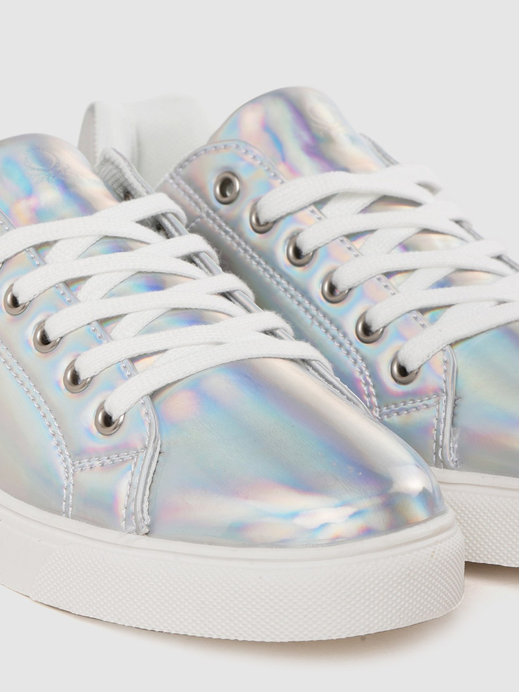 United colors of benetton women's sneakers discount