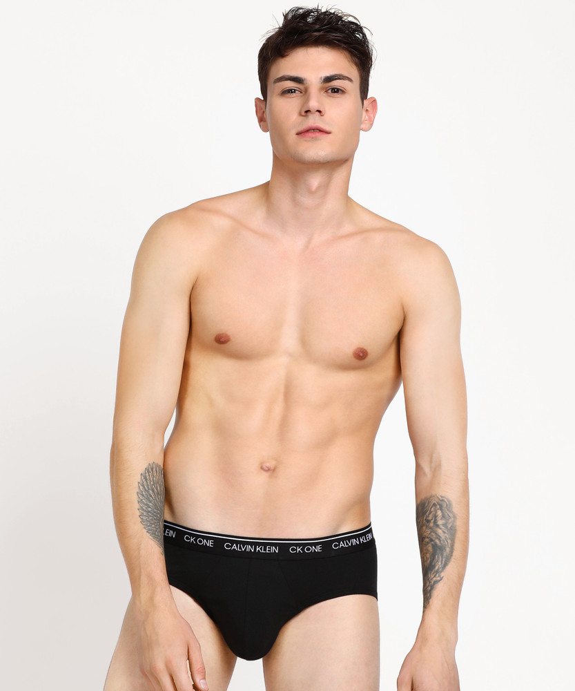 All black online calvin klein underwear