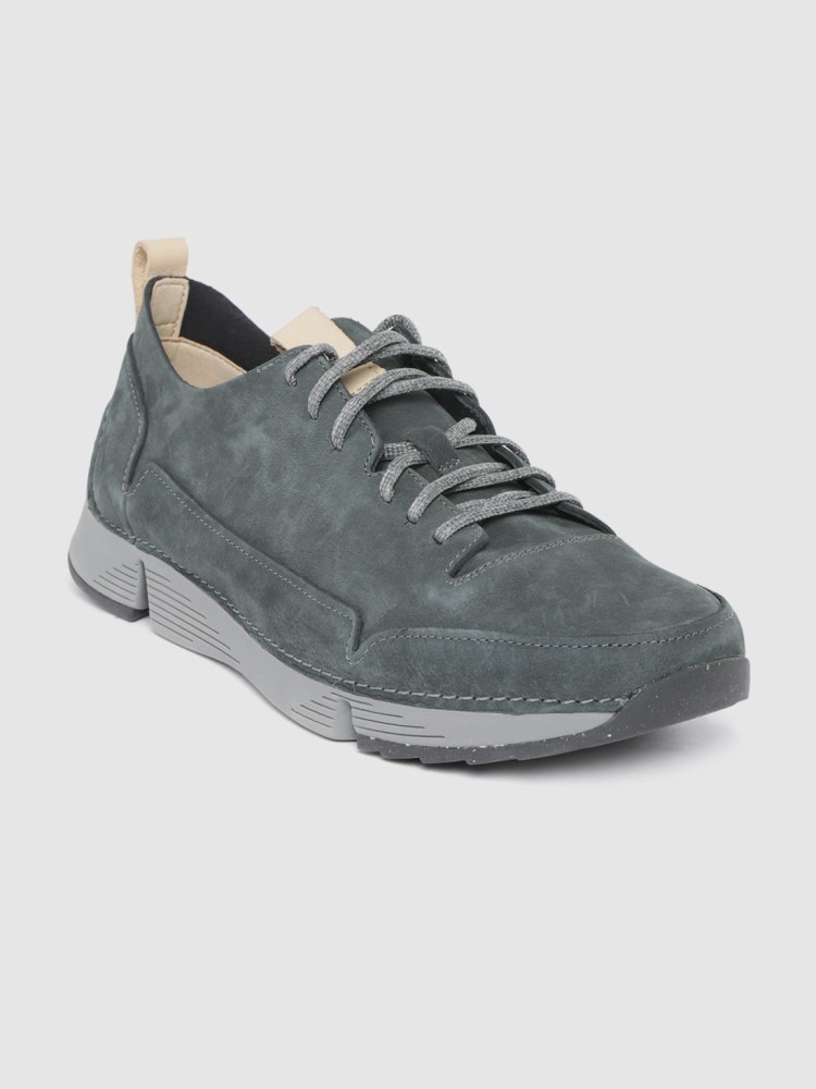 Clarks hot sale grey sneakers