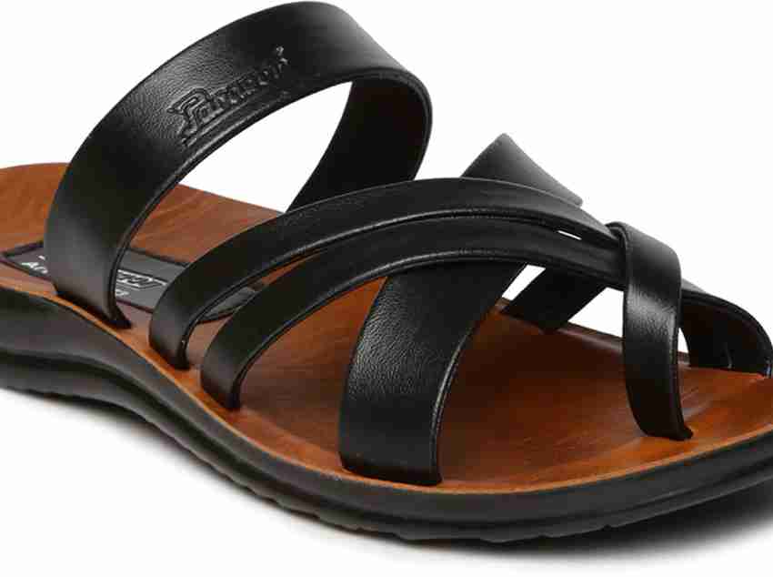 Paragon chappals price on sale