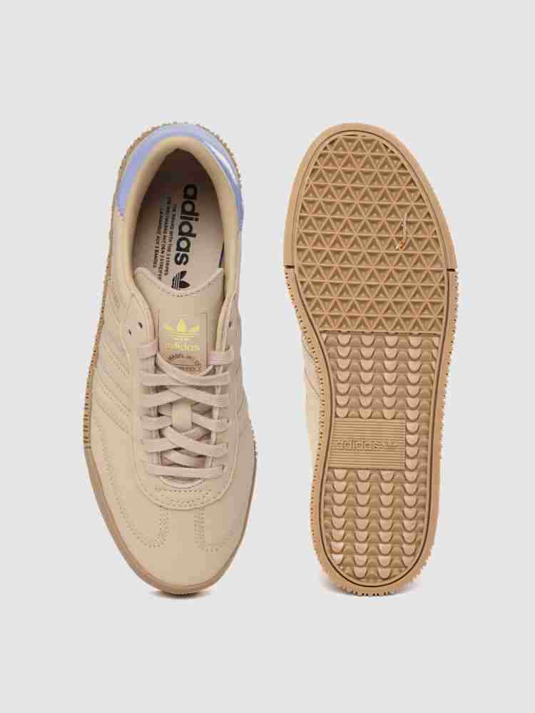 Adidas jeans beige hotsell